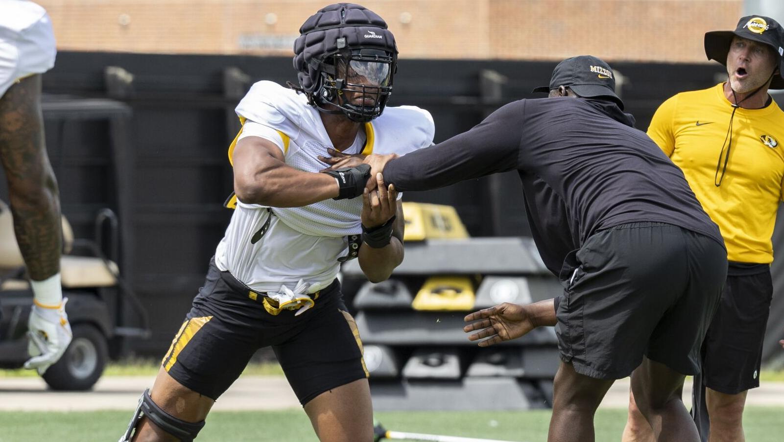 BenFred: Transfer mania thrives on NIL cash, but big paydays build for stars who stay